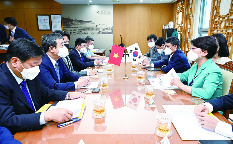 베트남 타이빈성 대표단, 경북도와 경제발전 협의.