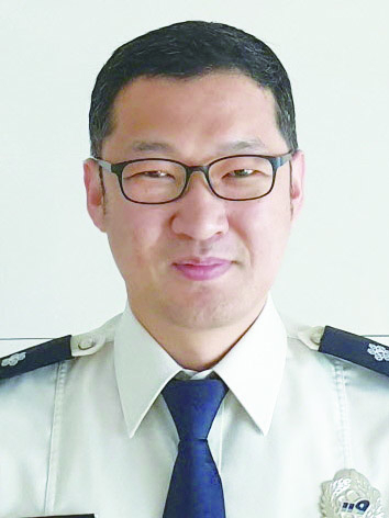 김  수  영<br>경주소방서 <br>예방안전과 소방위