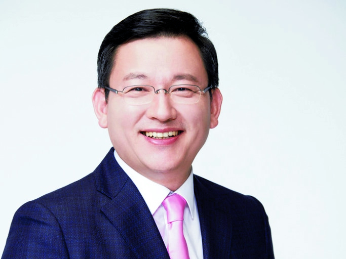 김형동.