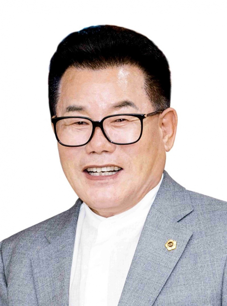 배  한  철<br>경북도의회 의장