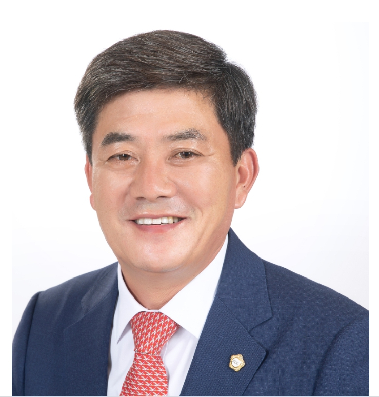 의장 김철수